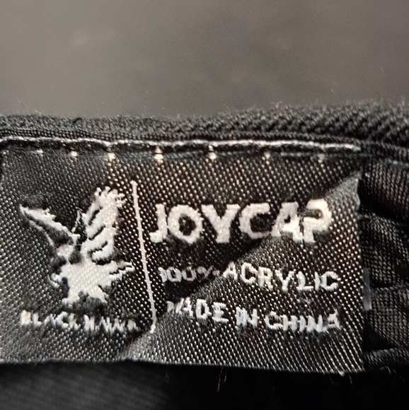 Cali Embroidered Black & Gray Snapback Cap - Picture 9 of 9